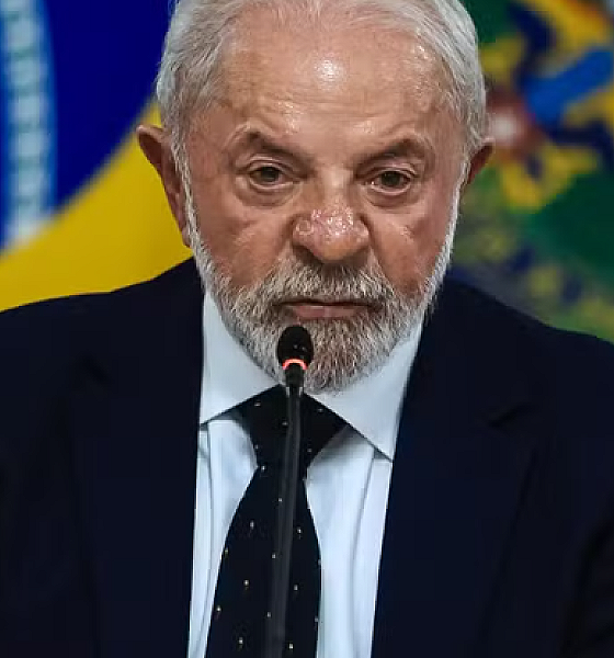 Lula condena ofensiva dos EUA contra a Venezuela e diz que ação rompe limites da diplomacia internacional