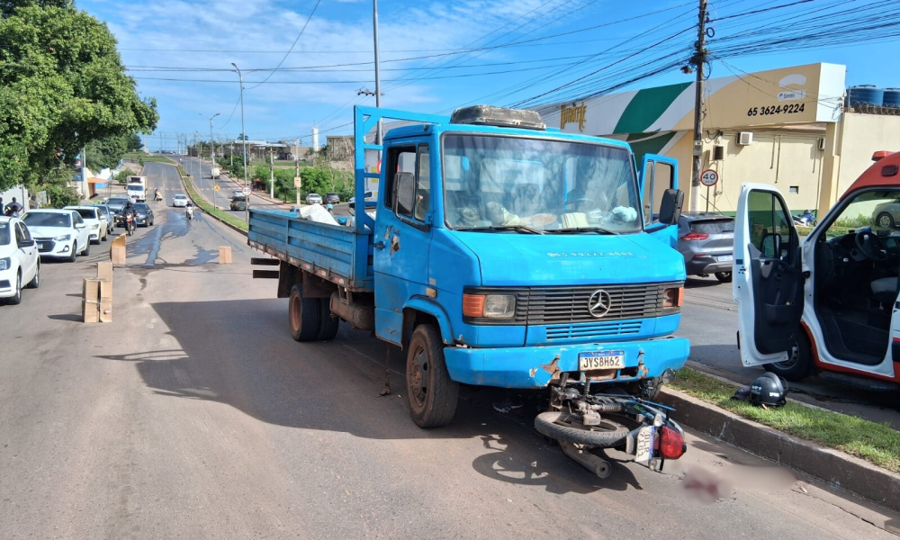 Motociclista por aplicativo morre após queda e atropelamento na Estrada da Guarita