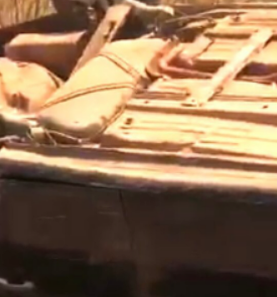 Criança morre ao ser arremessada durante capotamento; outras 3 pessoas ficaram feridas