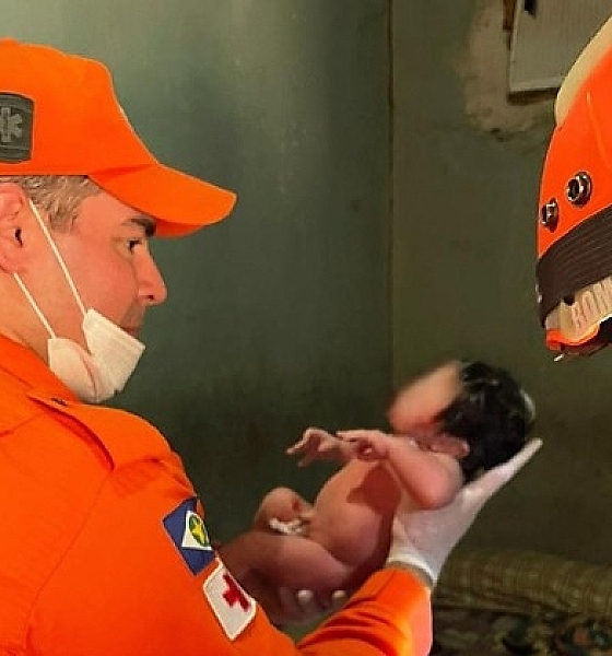 Bebê nasce em casa e bombeiros auxiliam mãe em bairro de Cuiabá