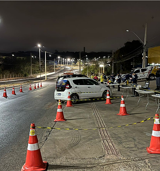 Fiscalização prende 11 motoristas embriagados na madrugada deste domingo na capital