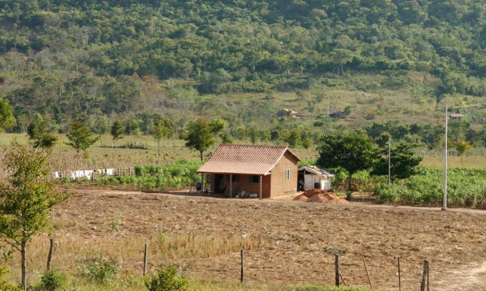 Governo de Mato Grosso lan�a programa para viabilizar regulariza��o ambiental de pequenas propriedades