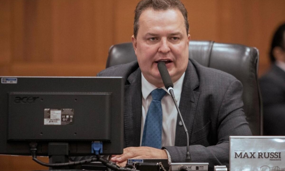 Deputado Max anuncia erro de veto e PLC que promove militares deve voltar � AL