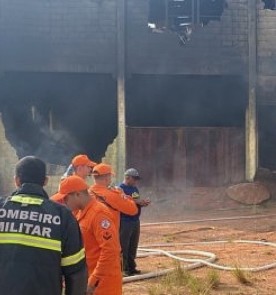 Depósito da Prefeitura de Várzea Grande é atingido por novo incêndio
