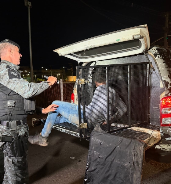 Suspeito é preso com carro roubado após assalto violento em propriedade rural de Várzea Grande