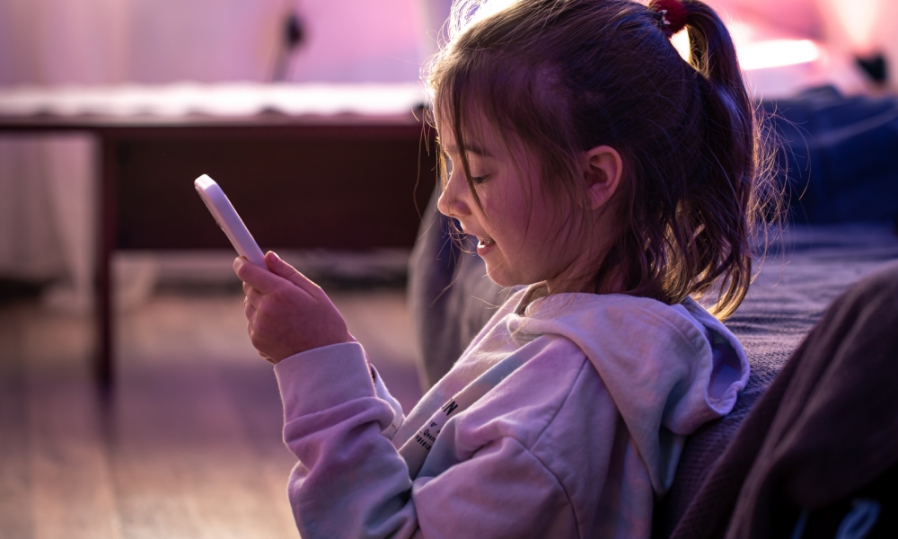 Governo avança na regulamentação do ECA Digital e define bases para verificação de idade online