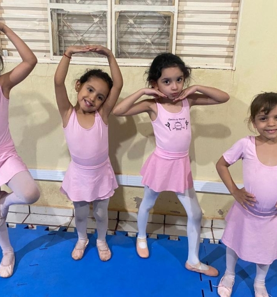 Patrocínio da Secel proporciona aulas de balé, capoeira, karatê, ritmos, natação, jiu-jitsu e treinamento funcional