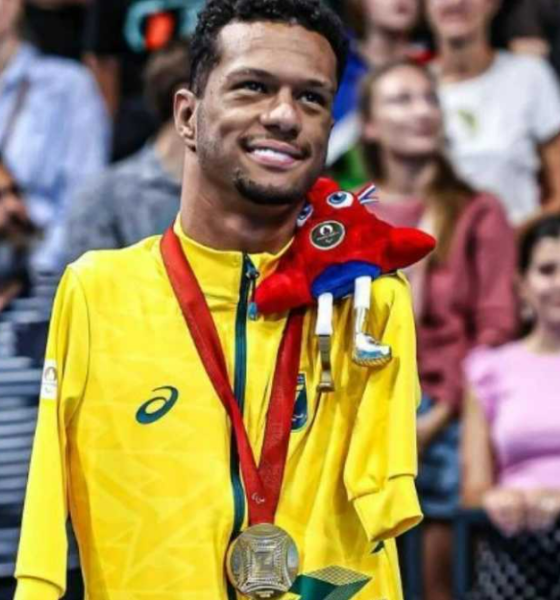 Gabrielzinho conquista primeiro ouro do Brasil na Paralimpíada de Paris