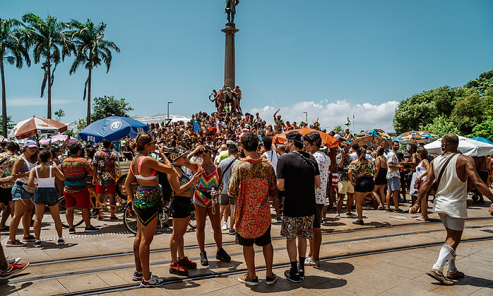 Alimentação equilibrada ajuda foliões a manter energia e saúde durante o Carnaval