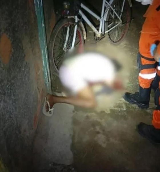 Mulher é assassinada a tiros dentro de lanchonete em MT