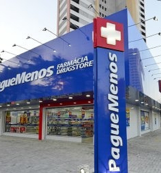 Confusão em farmácia termina com funcionária agredida e duas mulheres presas em Cuiabá