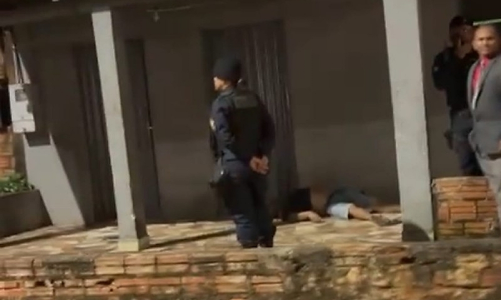 Homem morre após ser espancado na porta de residência em Peixoto de Azevedo