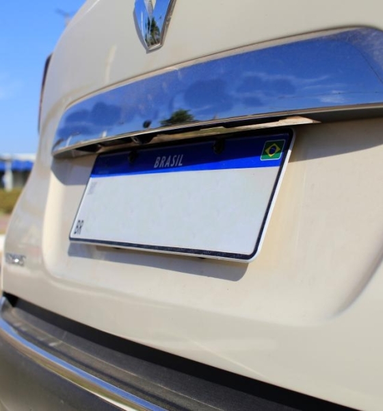 Saiba o que fazer em caso de dano ou perda da placa do veículo