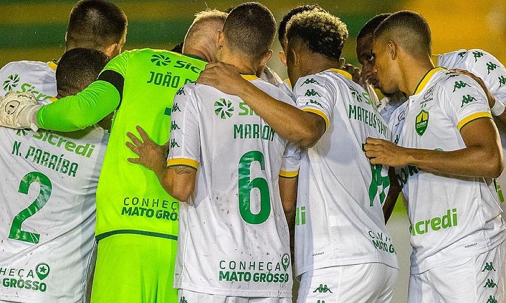 Cuiabá enfrenta o Santa Catarina em confronto decisivo; veja onde assistir