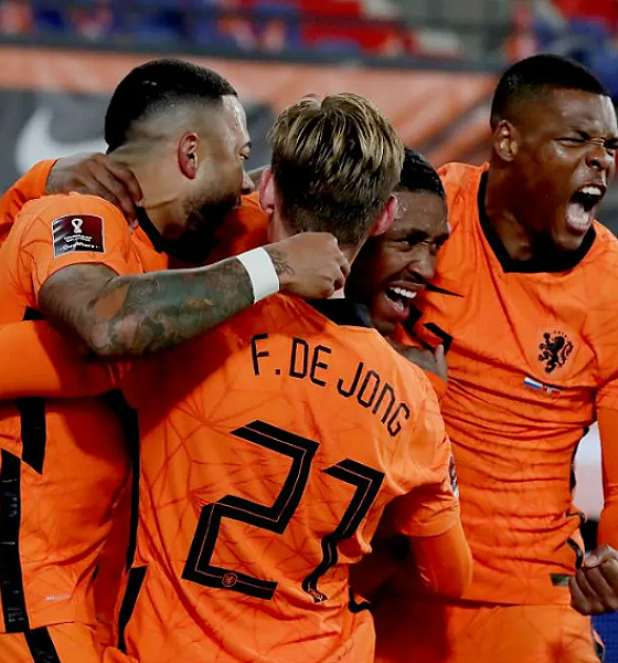 Técnico barra holandês na seleção após ida para Arábia: “História encerrada”