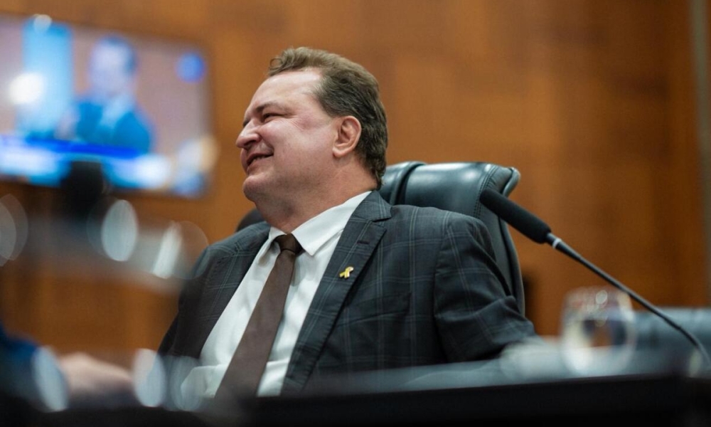 PL de Max Russi garante que pais acompanhem de perto a evolução de alunos da educação especial