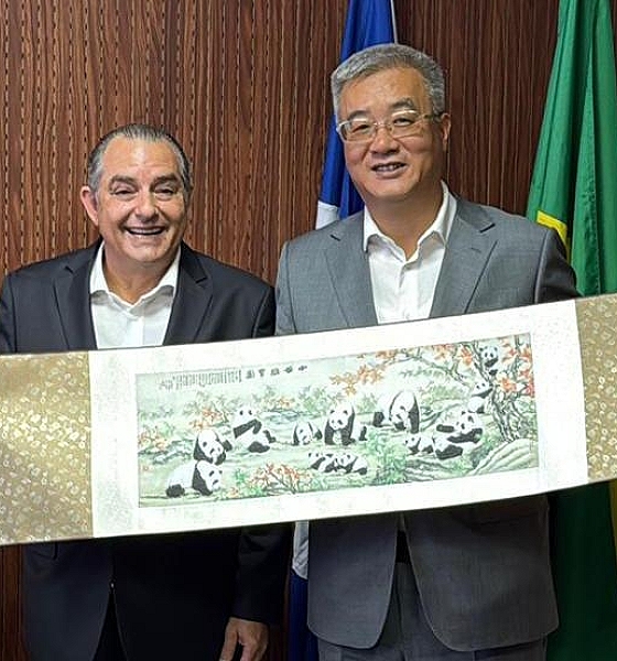 Sedec recebe embaixador da China e discute ampliação da cooperação econômica com Mato Grosso