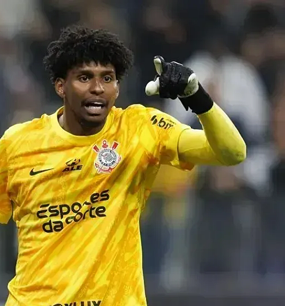 Hugo Souza revela acordo para permanência definitiva no Corinthians