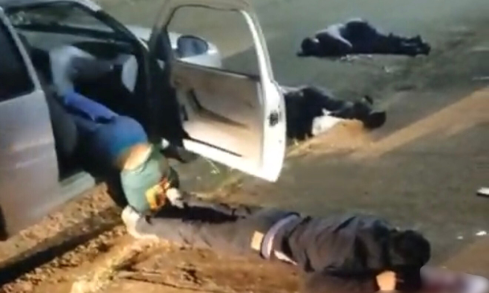 Quatro suspeitos morrem após troca de tiros com a Polícia Militar em São José do Rio Claro