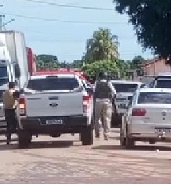 Suspeito é baleado após confronto com a PM durante invasão a residência em Cáceres