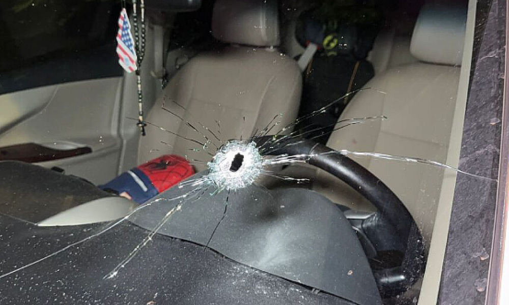 Mulher é baleada ao sair de casa e ex-marido é apontado como principal suspeito