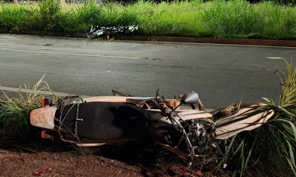 Motociclista morre após perder controle da moto e colidir contra meio-fio em Cuiabá