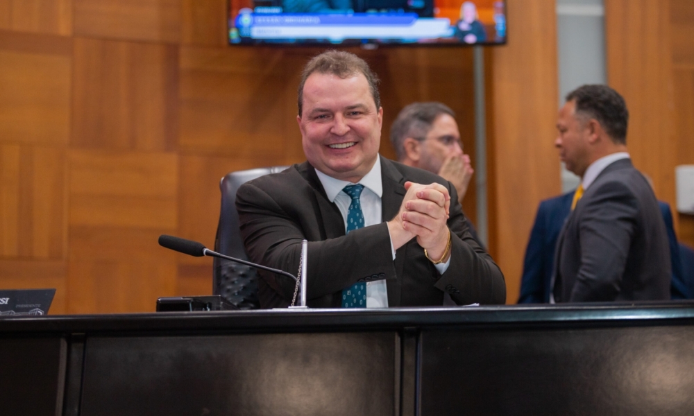 Presidente da ALMT, Max Russi se torna peça-chave no equilíbrio político estadual