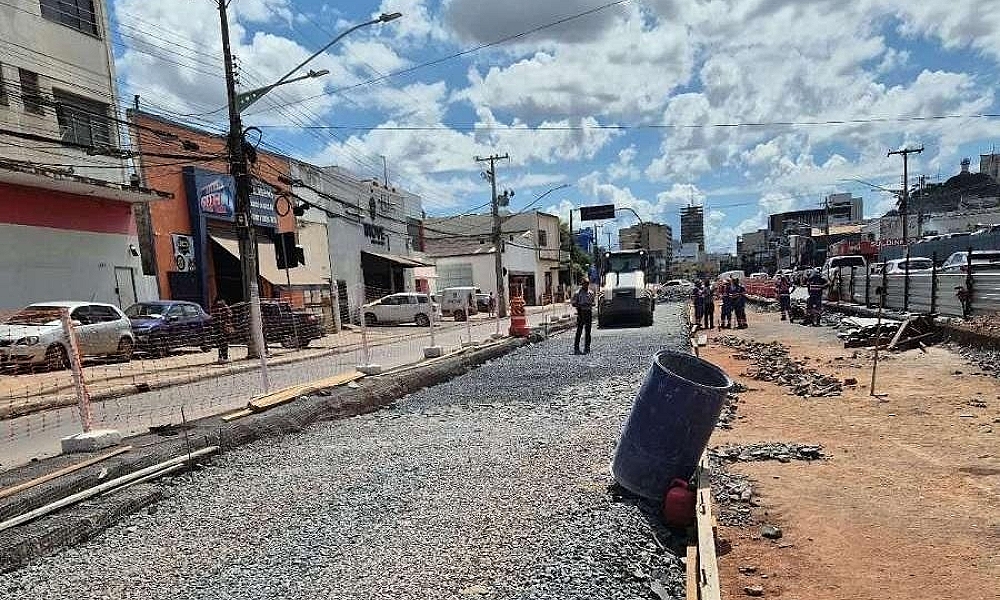 Obras do BRT continuam com cinco frentes de serviço em andamento