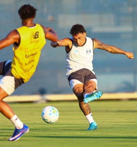 Grêmio recebe o Remo em duelo de pressão na Arena pelo Brasileirão