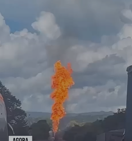 Colisão entre carretas com carga de etanol causa incêndio e bloqueia BR-364 em Cuiabá (Vídeo)