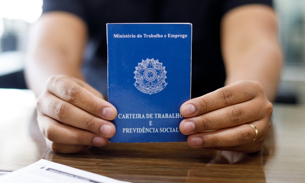 Mais de 100 vagas de emprego estão abertas em Cuiabá nesta semana