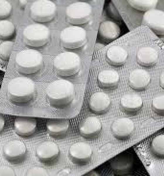 Anvisa determina recolhimento de lote de dipirona por risco à saúde