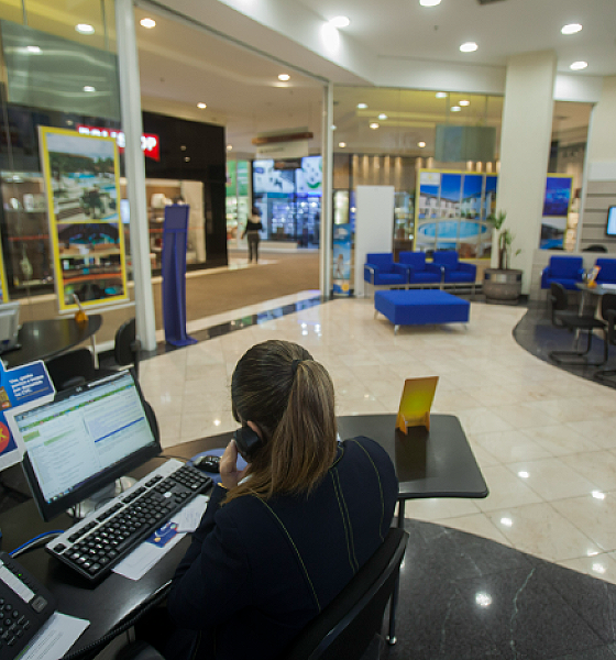 Turismo brasileiro cria mais de 68 mil empregos e mantém ritmo de crescimento em 2026