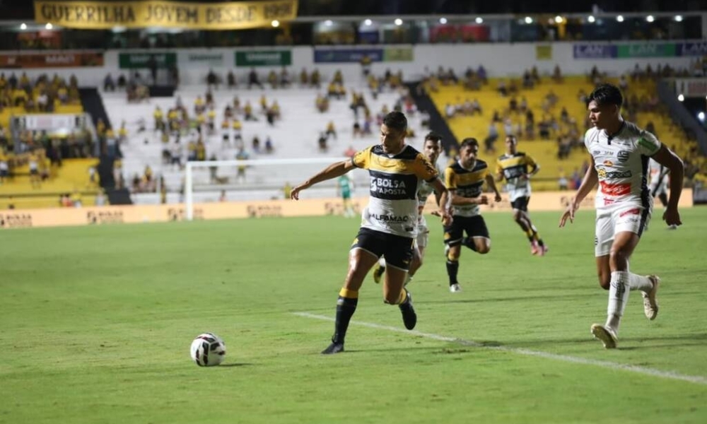 Criciúma encara o Botafogo-SP em duelo direto por afirmação na Série B