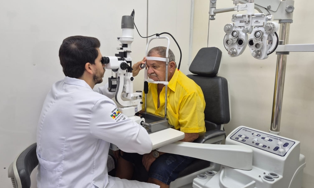 Programa Agora Tem Especialistas leva carreta com exames oftalmológicos e cirurgias de catarata a Tangará da Serra