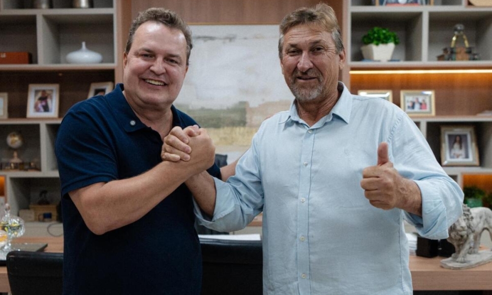 Com apoio de Max Russi, Dom Aquino avança e celebra 68 anos com conquista