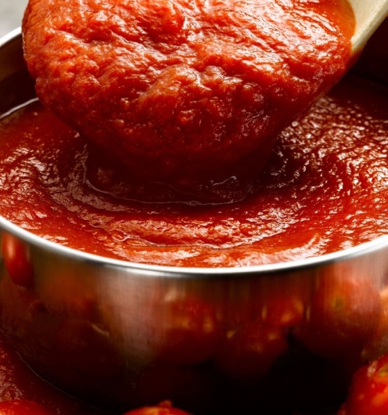 Molho de tomate contaminado leva Justiça a condenar empresa a indenizar família em MT