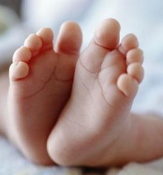 Bebê de 9 dias é encontrada morta em casa em Cuiabá; suspeita é de asfixia