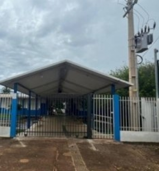 Adolescente � apreendido ap�s lan�ar cer�mica e ferir estudante em escola Estadual em Juscimeira