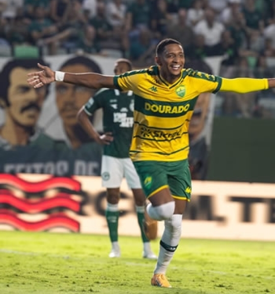 Cuiabá quebra jejum de 12 jogos, vence o Goiás fora de casa e ganha fôlego na tabela