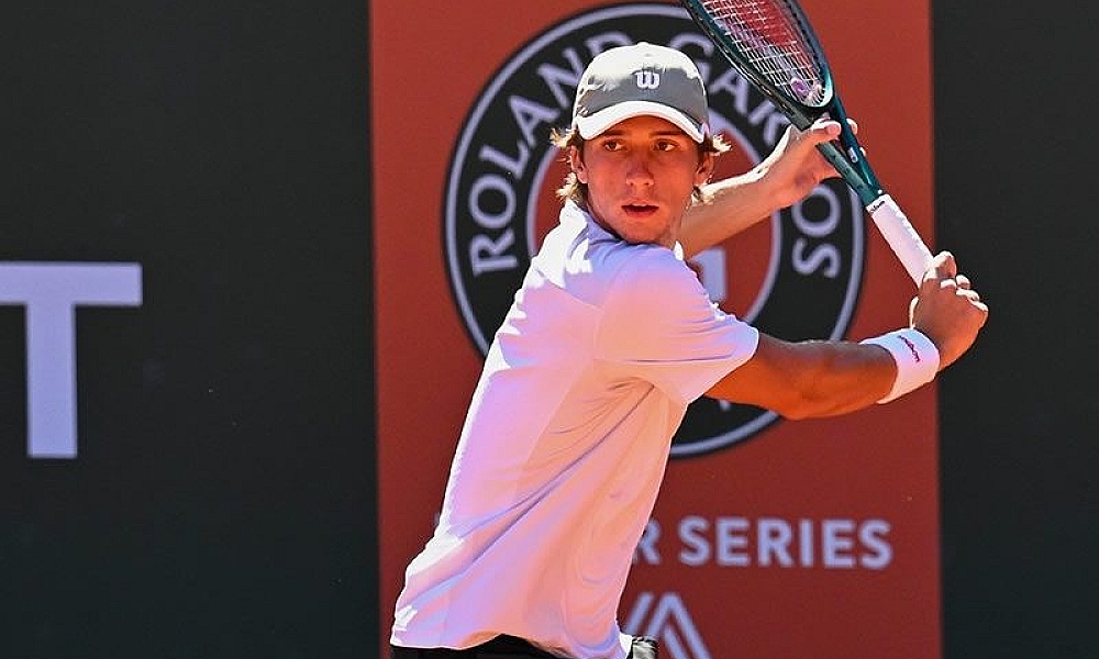 Leonardo Storck disputa os Jogos Sul-Americanos da Juventude e projeta calendário até Roland Garros