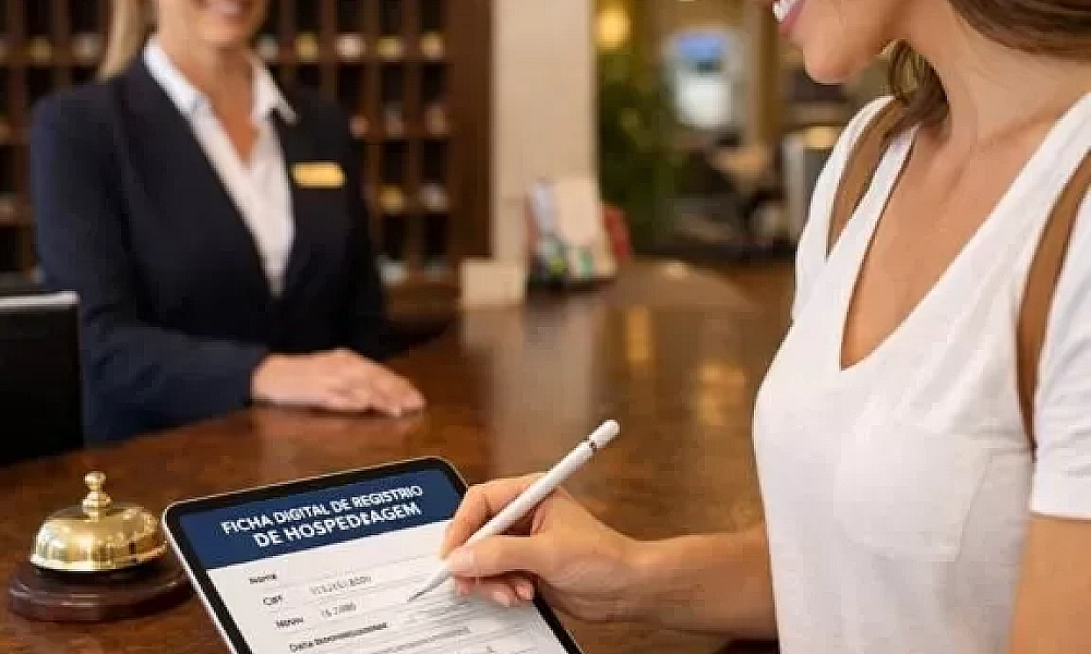 Nova Ficha Nacional de Registro de Hóspedes digital transforma check-in em milhares de hotéis e pousadas no Brasil; veja como funciona