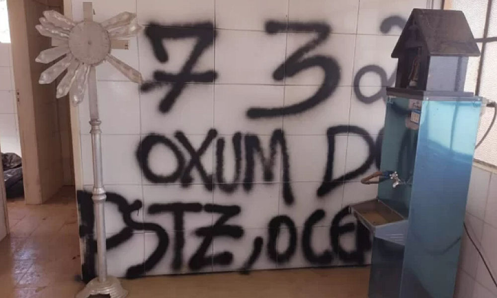 Homem em situação de rua é preso após depredar cemitério em Divinópolis (MG)