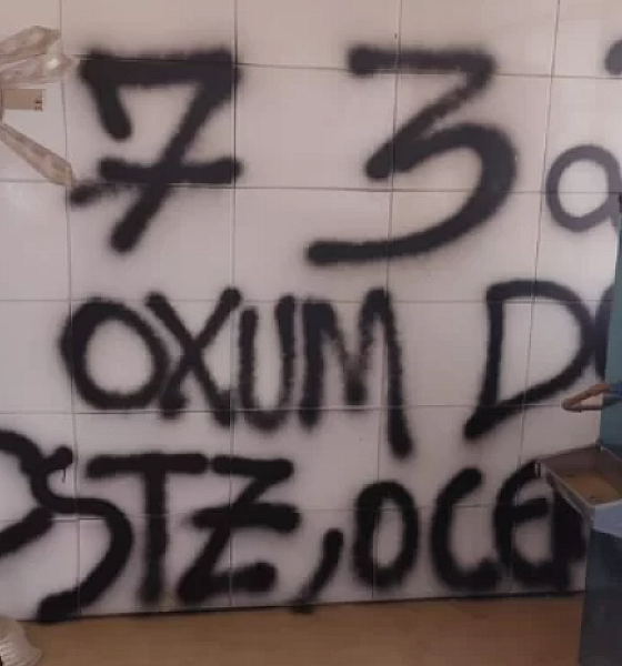 Homem em situação de rua é preso após depredar cemitério em Divinópolis (MG)