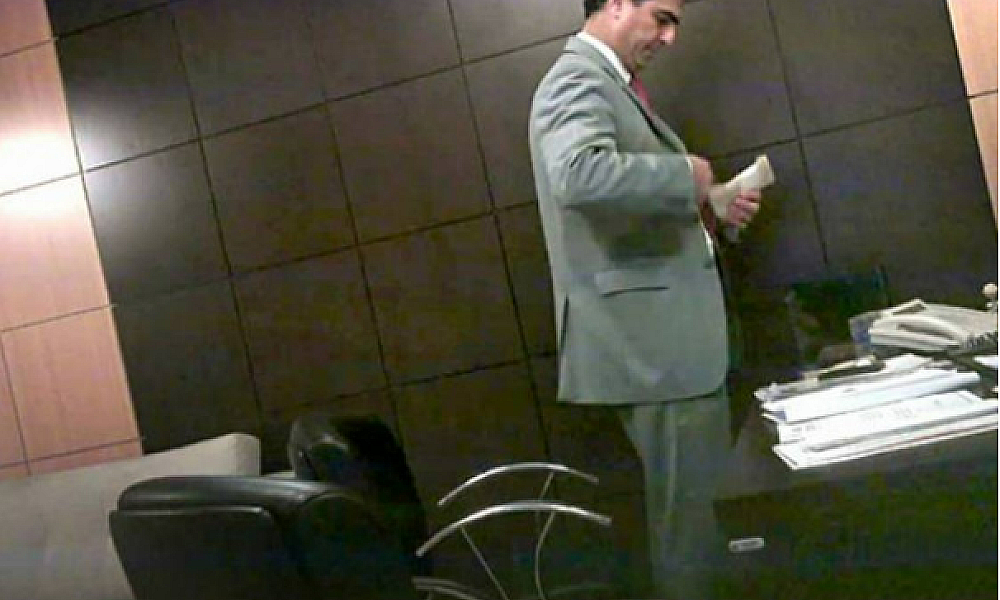 Justiça livra Emanuel do “caso paletó”; decisão beneficia outros sete ex-deputados