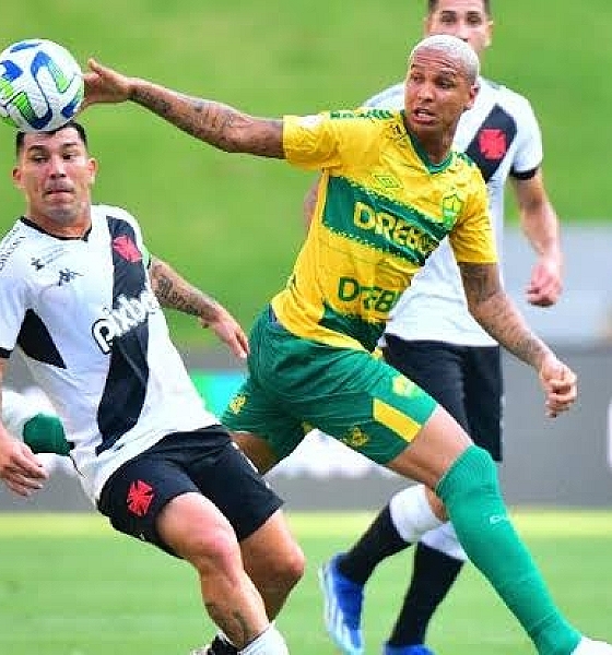 Cuiabá perde para o Vasco de 2 a 0