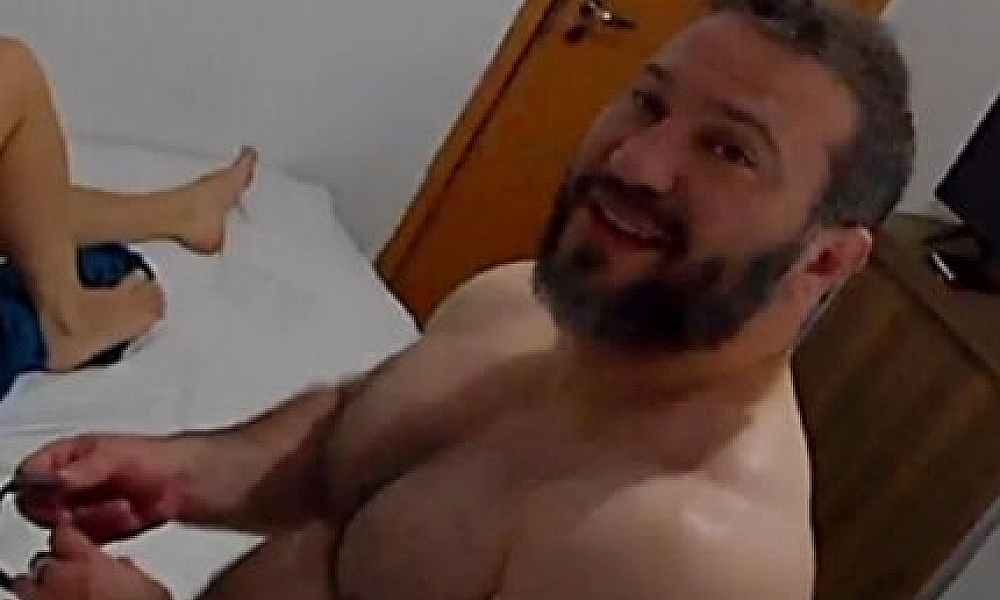 Cabeleireiro é preso por divulgar vídeo íntimo do delegado candidato a prefeito em Brasnorte