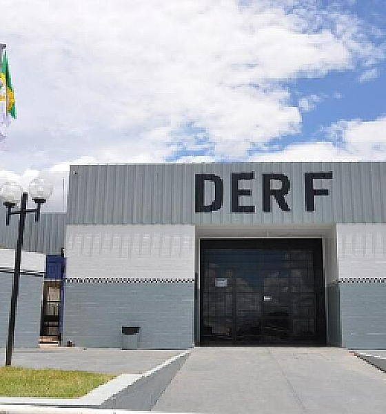 Mulher é presa por roubo de celulares em loja de Shopping em Cuiabá