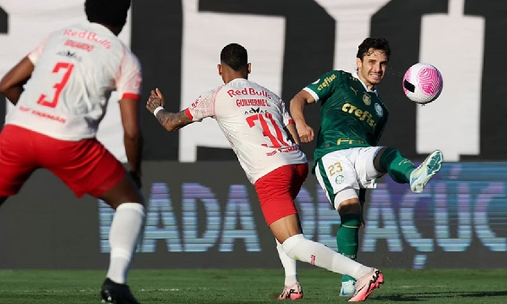 Bragantino e Palmeiras ficam no zero; Atlético-MG empata com o Vitória