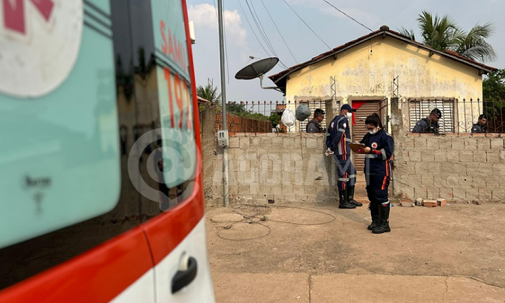 Homem é morto a facadas pela esposa em Rondonópolis; suspeita alega legítima defesa